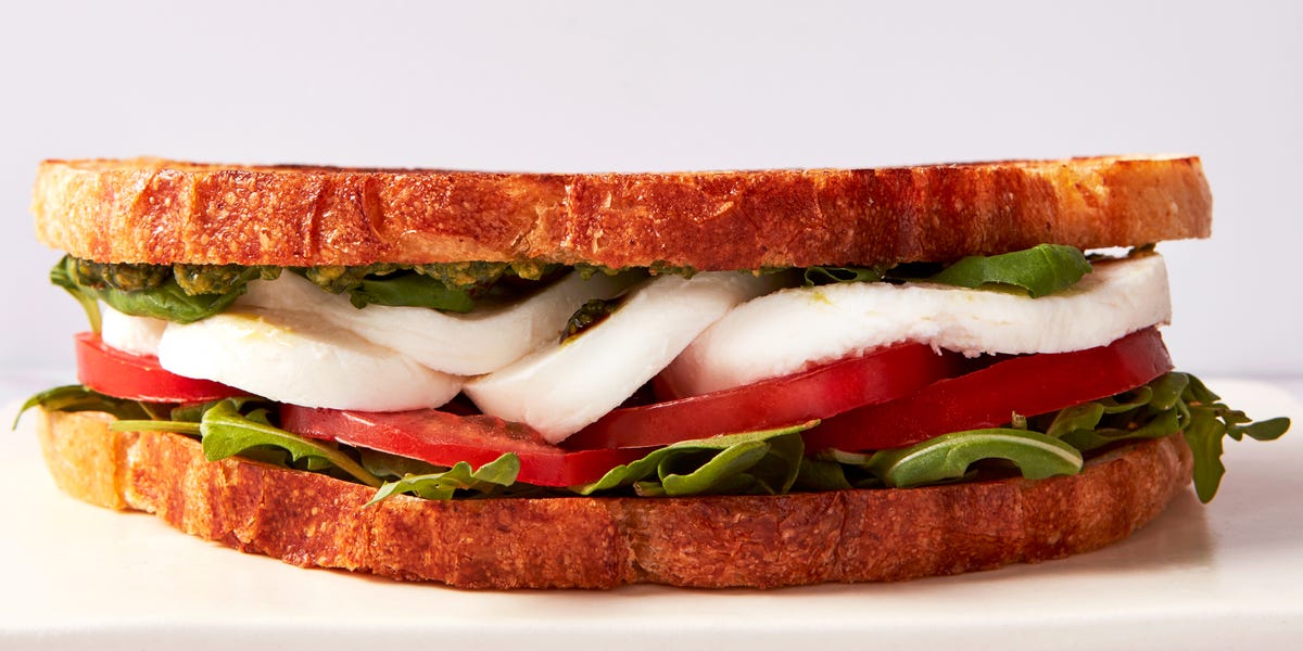 Caprese Sandwich: The Perfect Picnic Lunch & No-Cook Dinner